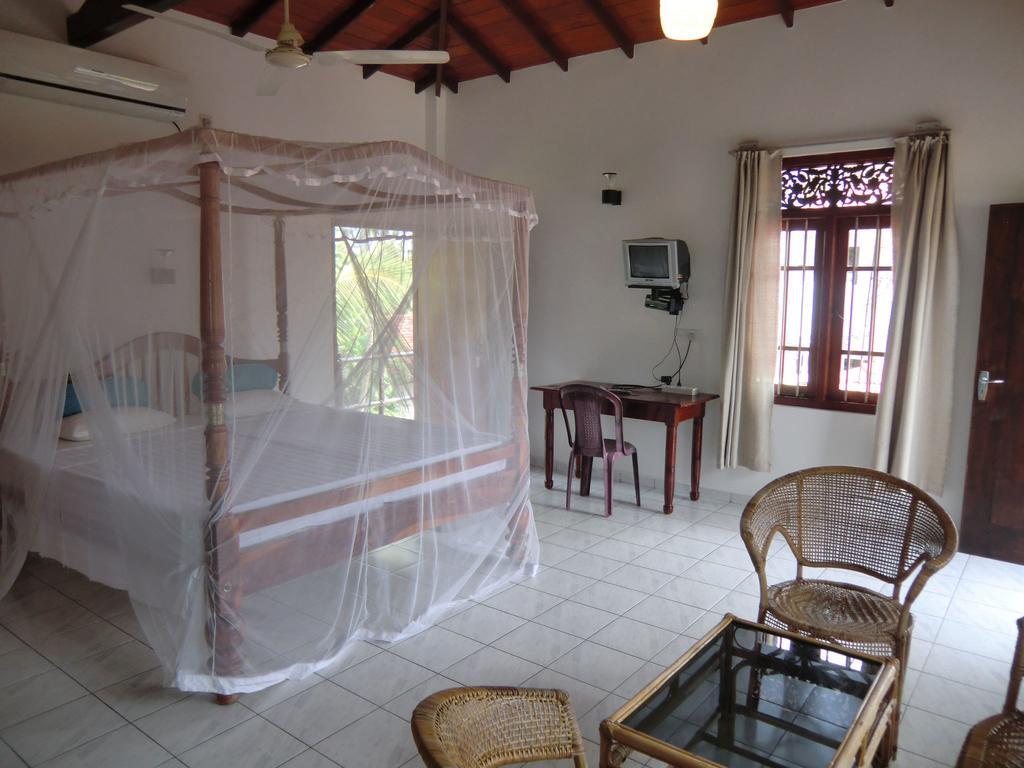 The Oasis Villa Hikkaduwa Quarto foto